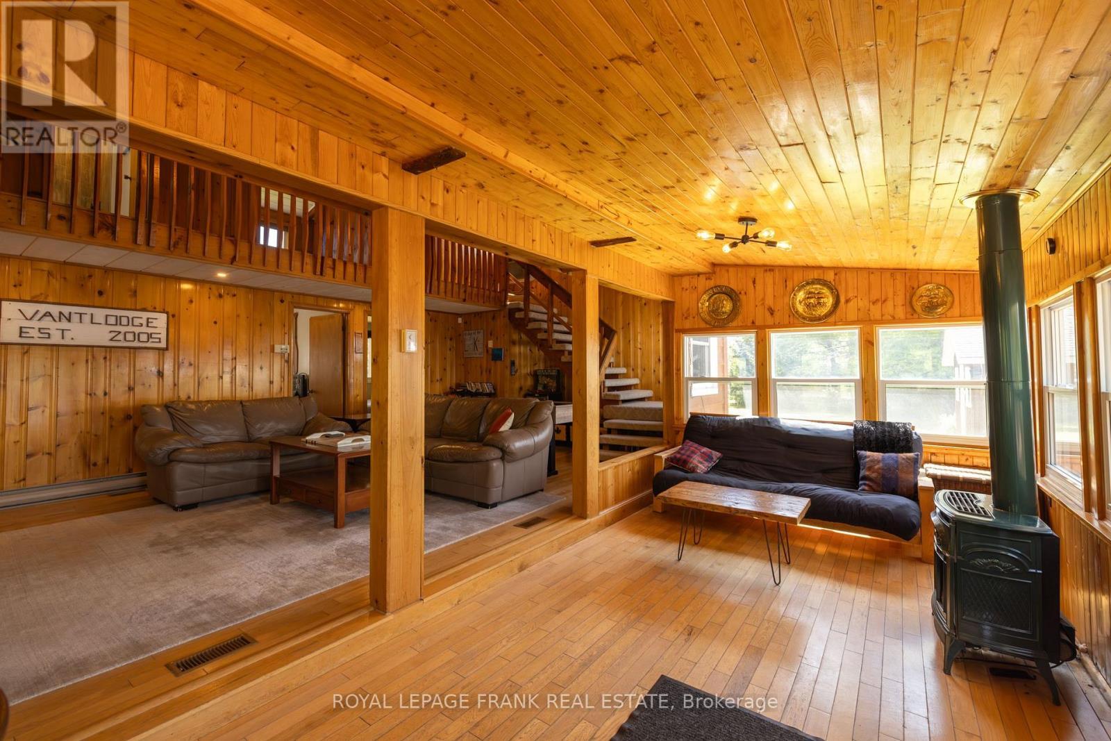 












5620 COUNTY RD 46

,
Havelock-Belmont-Methuen,




Ontario
K0L1Z0

