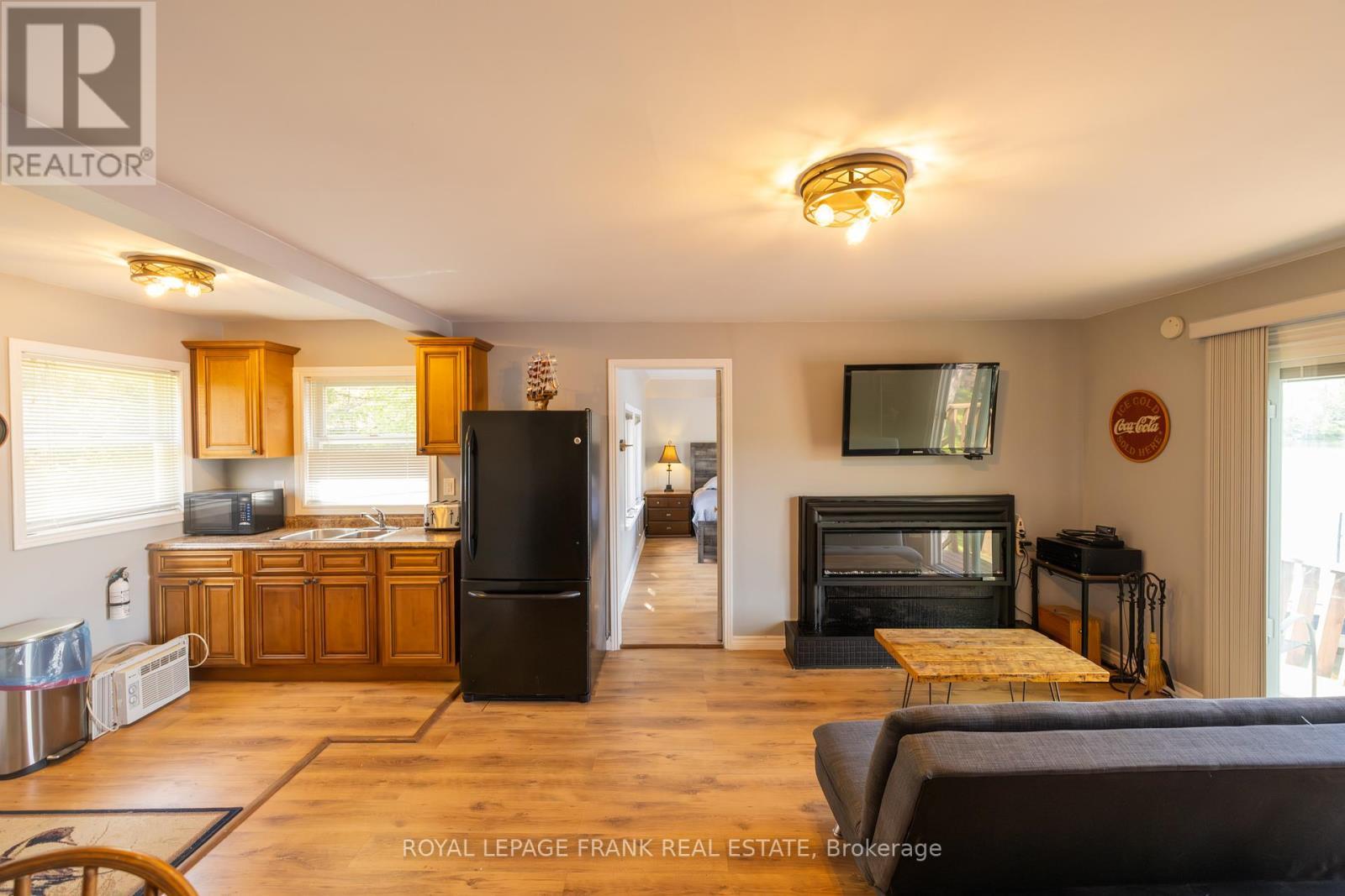 












5620 COUNTY RD 46

,
Havelock-Belmont-Methuen,




Ontario
K0L1Z0

