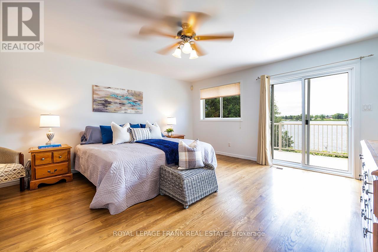 












115 OAKDENE CRESCENT

,
Kawartha Lakes (Little Britain),




Ontario
K0M2C0

