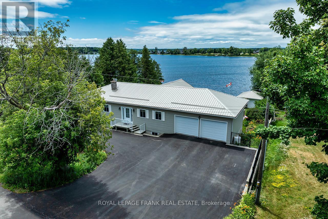 












115 OAKDENE CRESCENT

,
Kawartha Lakes (Little Britain),




Ontario
K0M2C0

