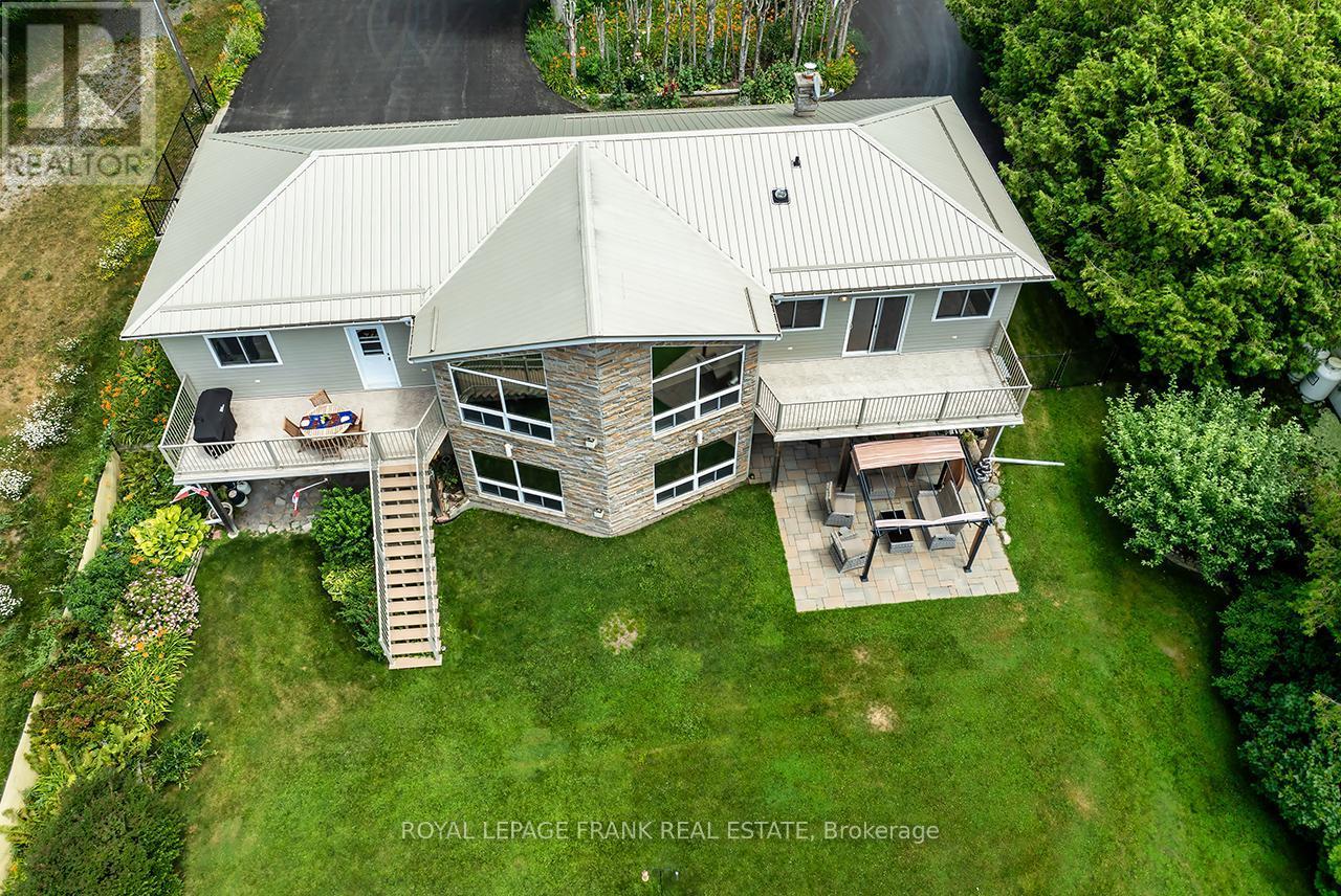 












115 OAKDENE CRESCENT

,
Kawartha Lakes (Little Britain),




Ontario
K0M2C0

