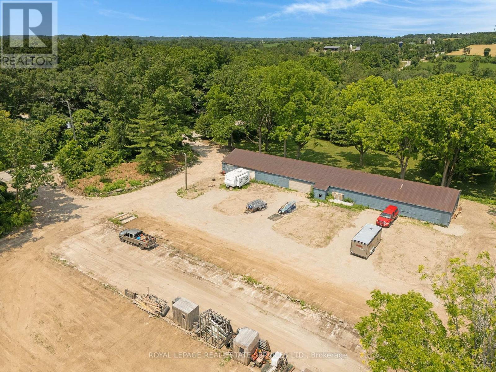 












1657 CHEESE FACTORY ROAD

,
North Dumfries,







Ontario
N0B1L0

