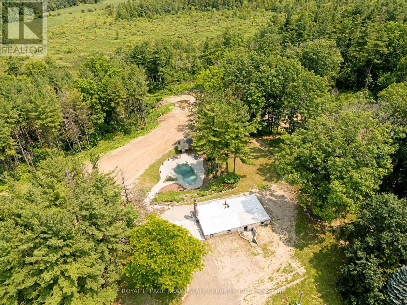 












1657 CHEESE FACTORY ROAD

,
North Dumfries,







Ontario
N0B1L0


