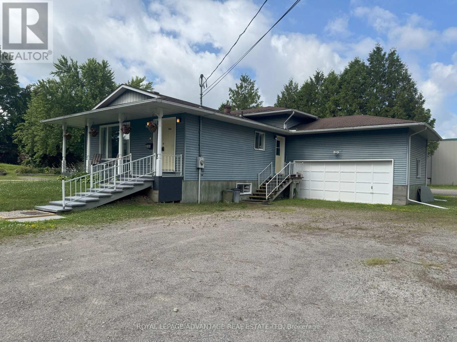












34 JAMES STREET

,
Smiths Falls,




Ontario
K7A3R3

