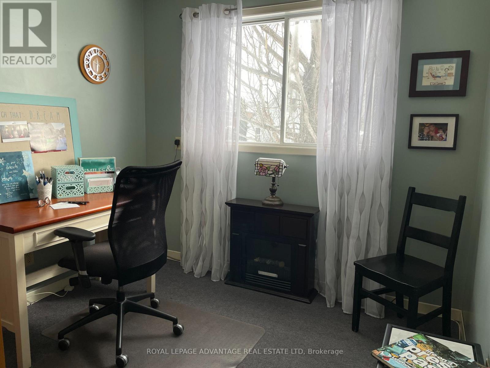 












34 JAMES STREET

,
Smiths Falls,




Ontario
K7A3R3

