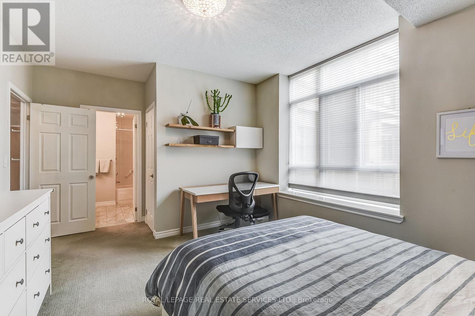 












208 - 935 ROYAL YORK ROAD

,
Toronto,




Ontario
M8Y4H1

