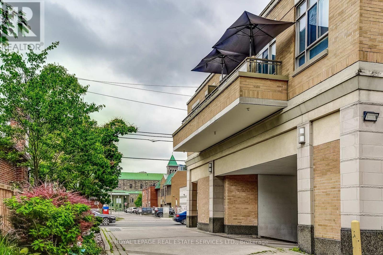 












208 - 935 ROYAL YORK ROAD

,
Toronto,




Ontario
M8Y4H1


