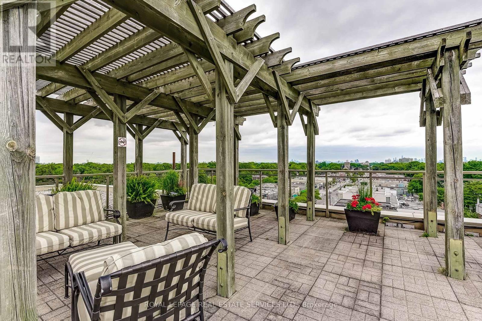 












208 - 935 ROYAL YORK ROAD

,
Toronto,




Ontario
M8Y4H1

