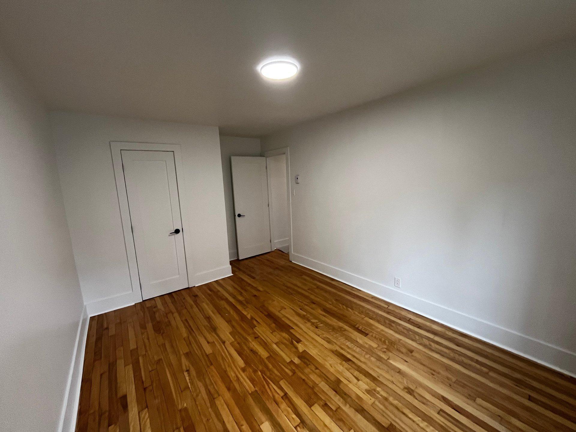 









2975


Av. Barclay

, 2,
Montréal (Côte-des-Neiges/Notre-Dame-de-Grâce),




QC
H3S1J8

