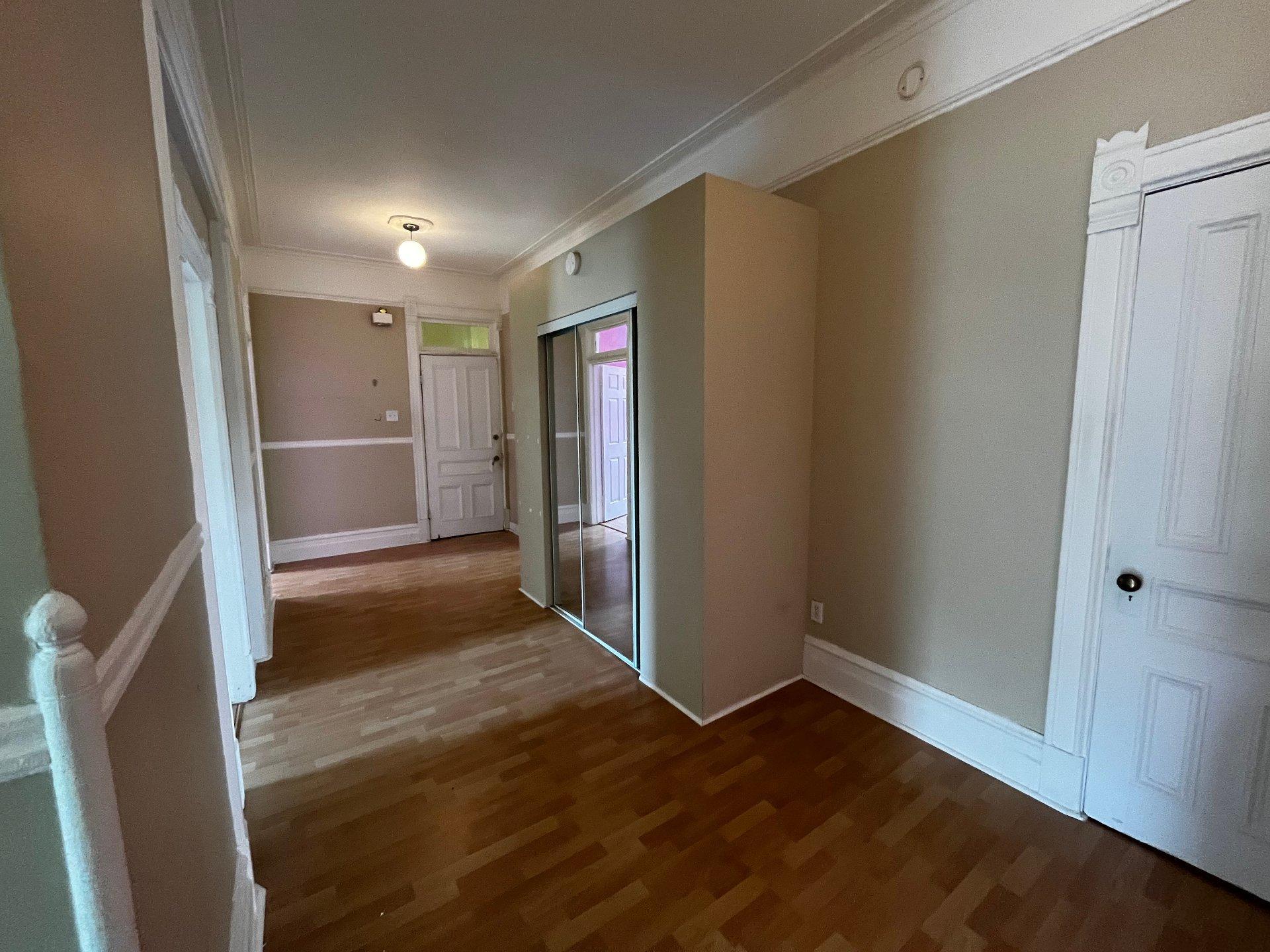 









1642


Boul. Gouin O.

,
Montréal (Ahuntsic-Cartierville),




QC
H3M1A9

