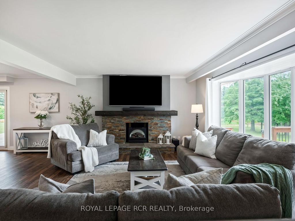 









8400


89

Highway,
Adjala-Tosorontio,




ON
L9R 1V1

