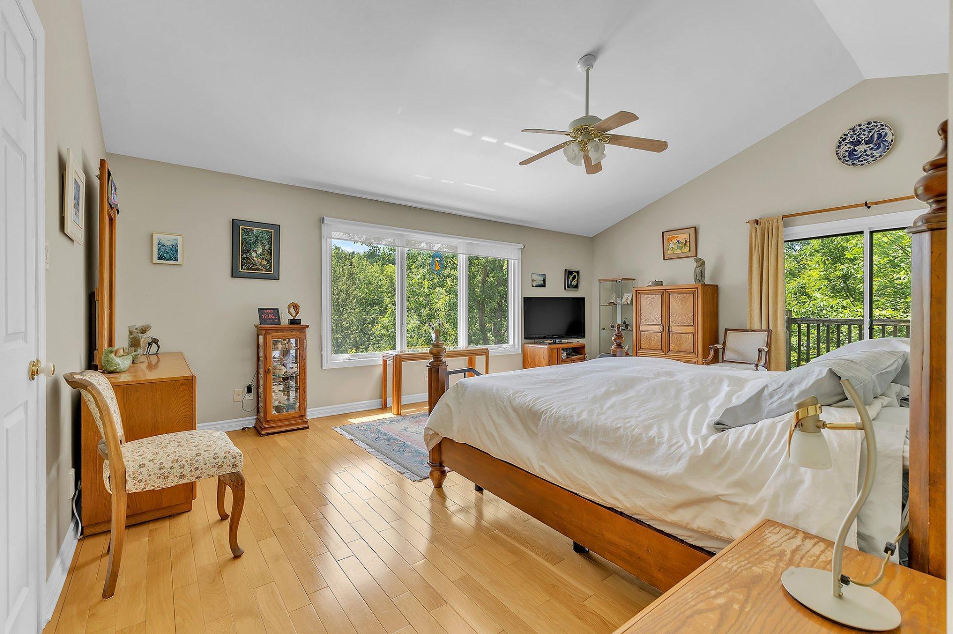 









160


Ch. Blackburn

,
Val-des-Monts,




QC
J8N6A9

