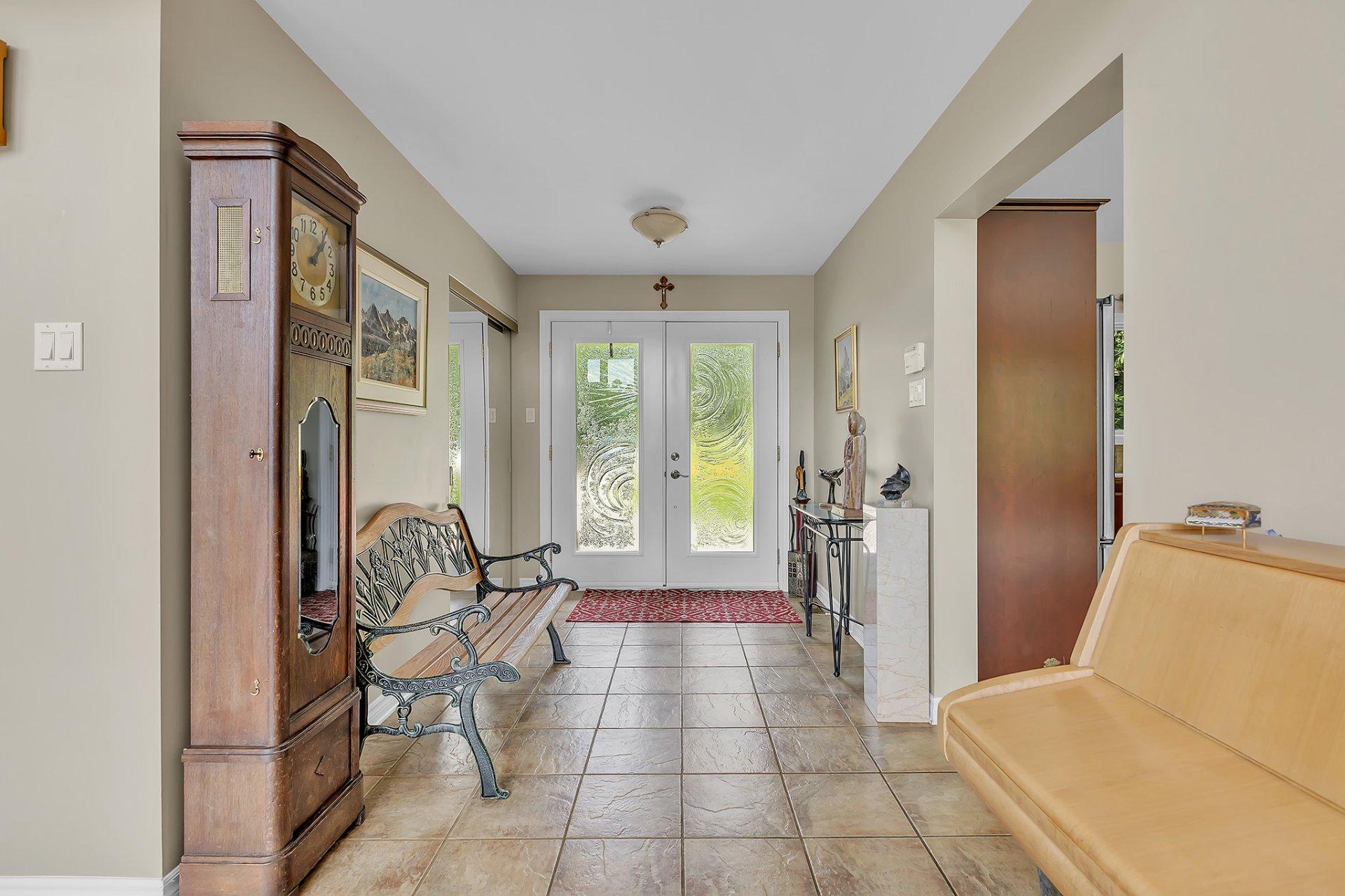 









160


Ch. Blackburn

,
Val-des-Monts,




QC
J8N6A9

