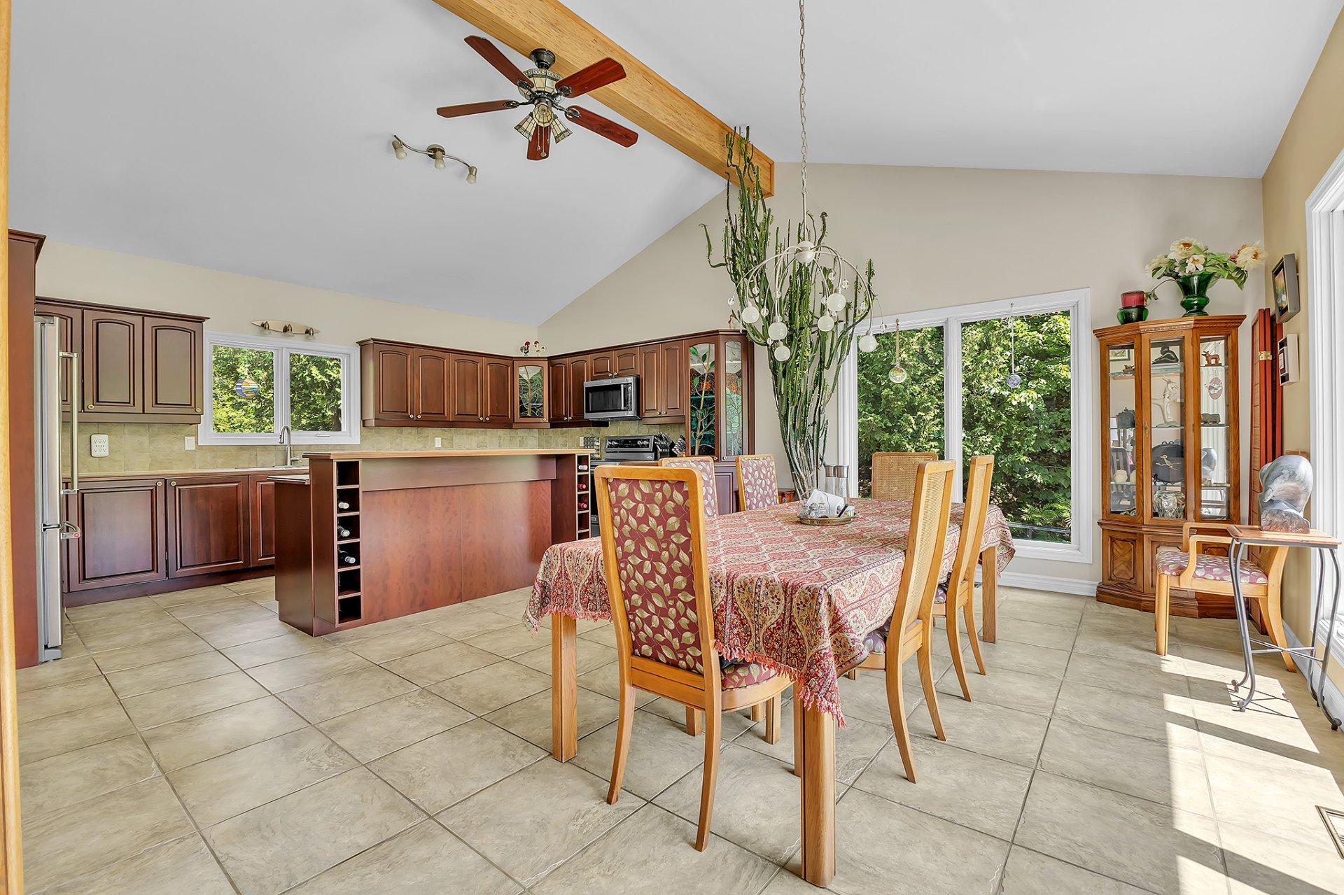 









160


Ch. Blackburn

,
Val-des-Monts,




QC
J8N6A9

