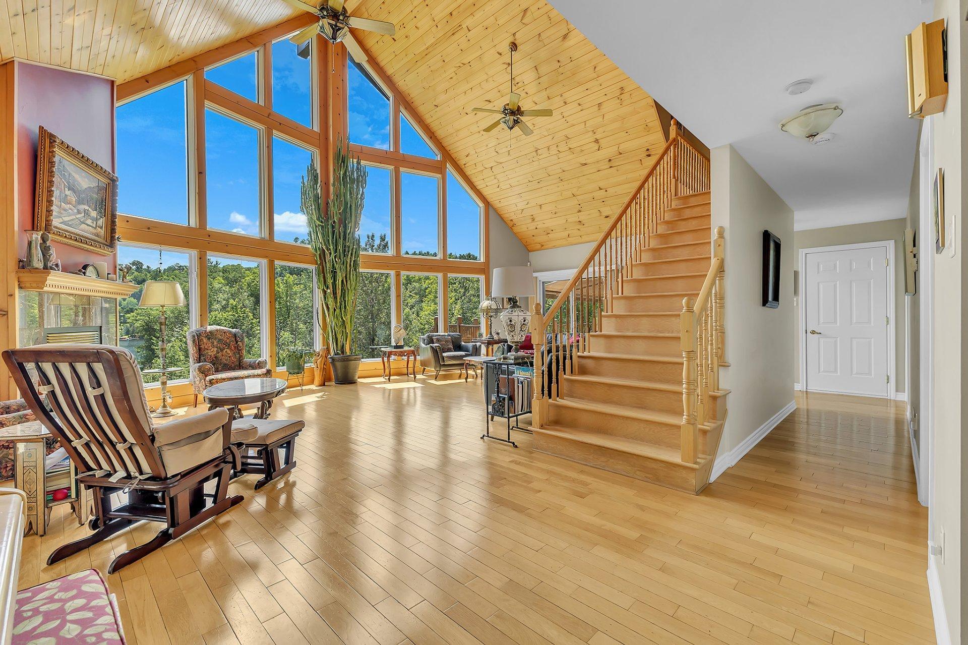 









160


Ch. Blackburn

,
Val-des-Monts,




QC
J8N6A9

