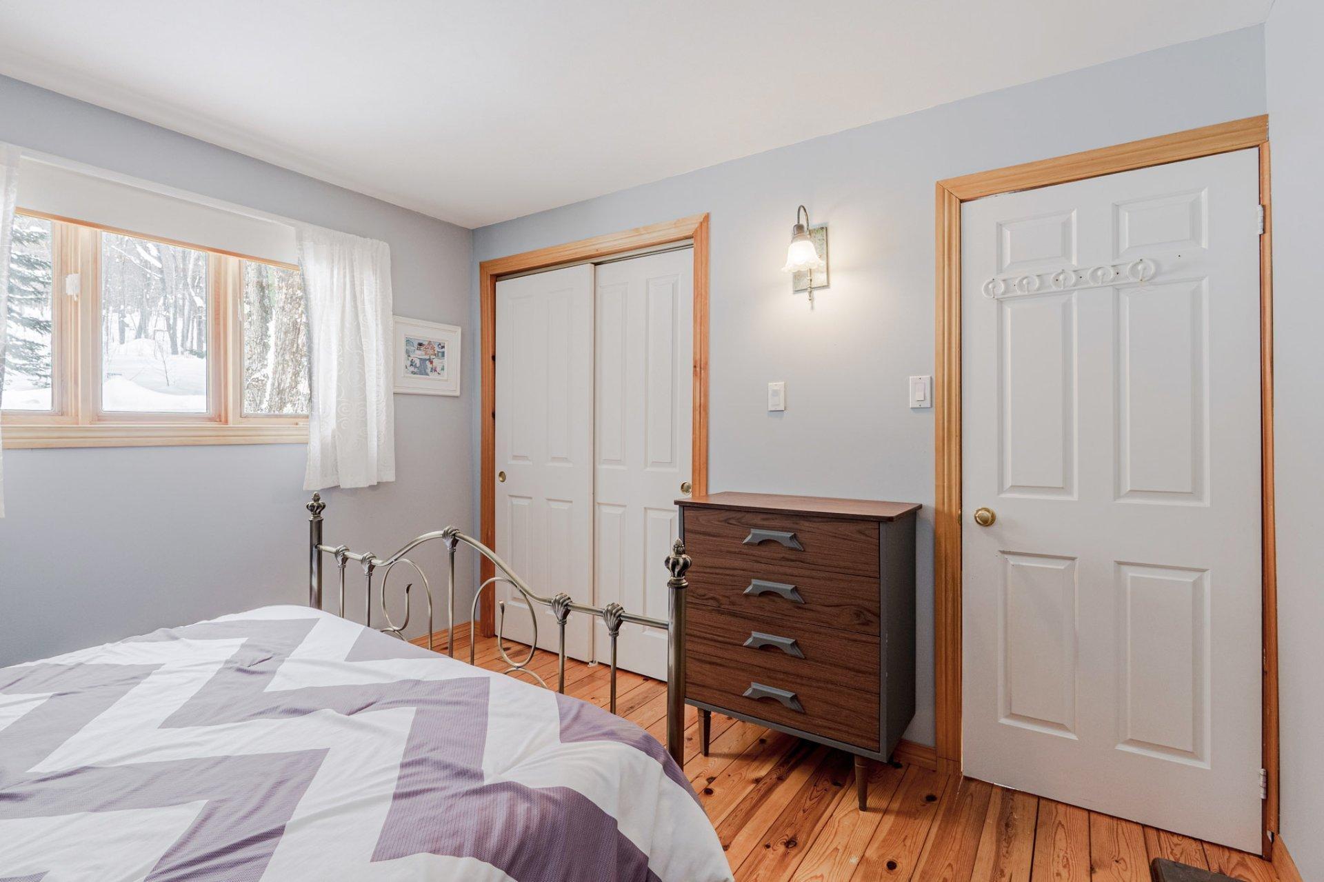 









498


Ch. de l'Auberge

,
Racine,




QC
J0E1Y0

