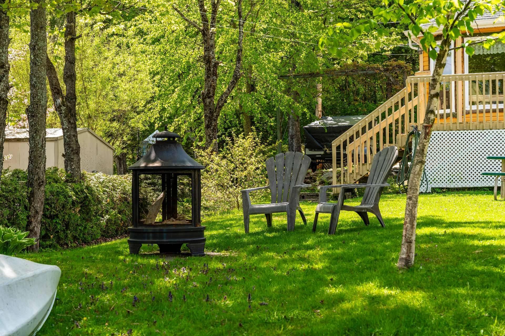 









498


Ch. de l'Auberge

,
Racine,




QC
J0E1Y0

