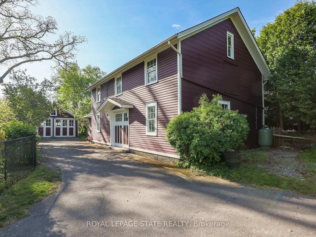 









102


Main

Street East,
Grimsby,




ON
L3M 1N8

