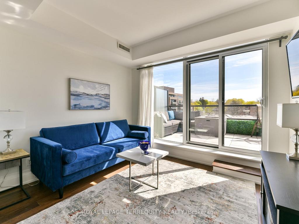 









25


Malcolm

Road, 501,
Toronto,




ON
M4G 0C1

