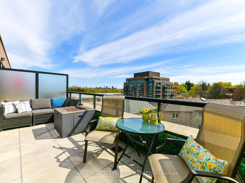 









25


Malcolm

Road, 501,
Toronto,




ON
M4G 0C1

