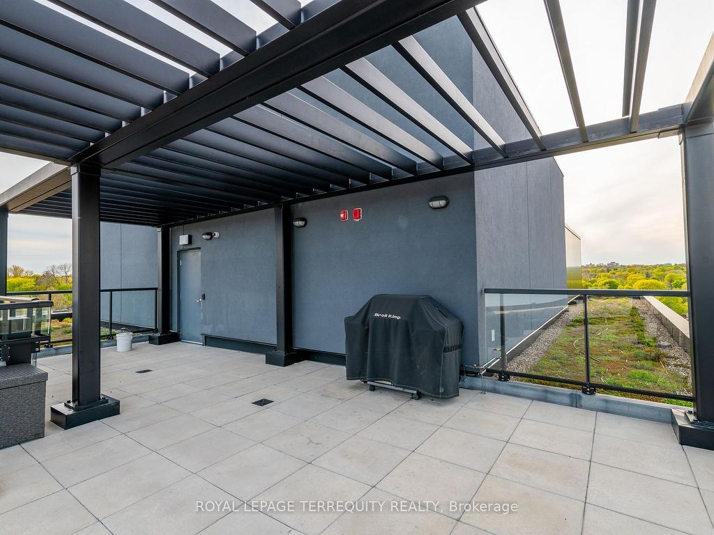









25


Malcolm

Road, 501,
Toronto,




ON
M4G 0C1

