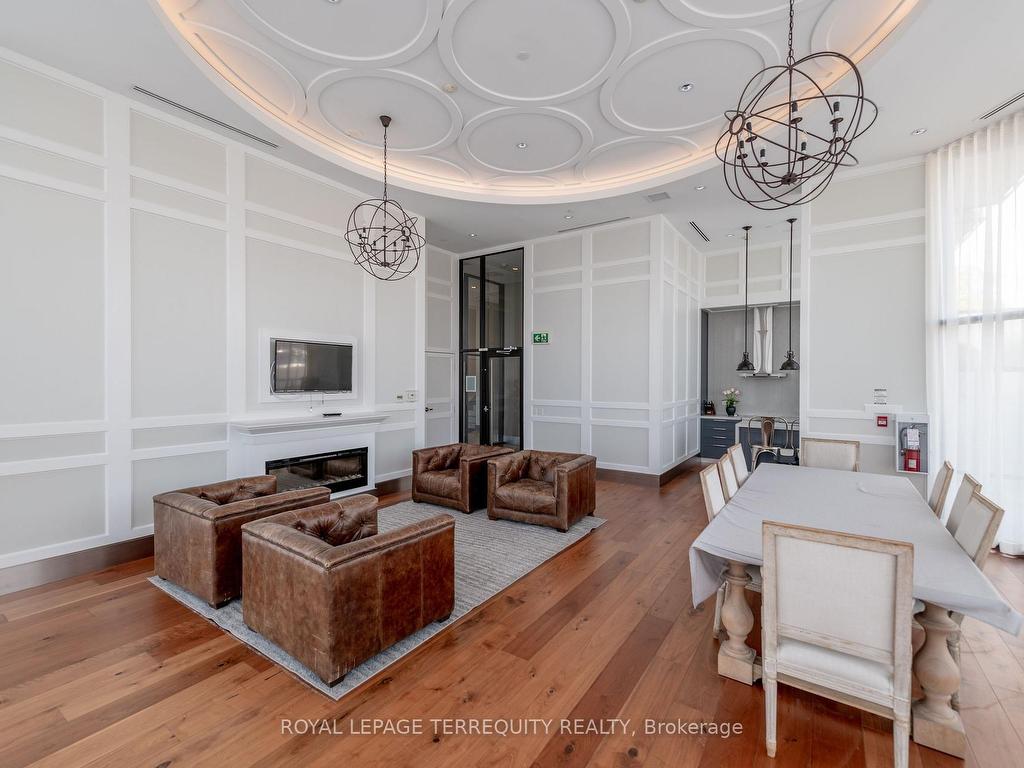 









25


Malcolm

Road, 501,
Toronto,




ON
M4G 0C1

