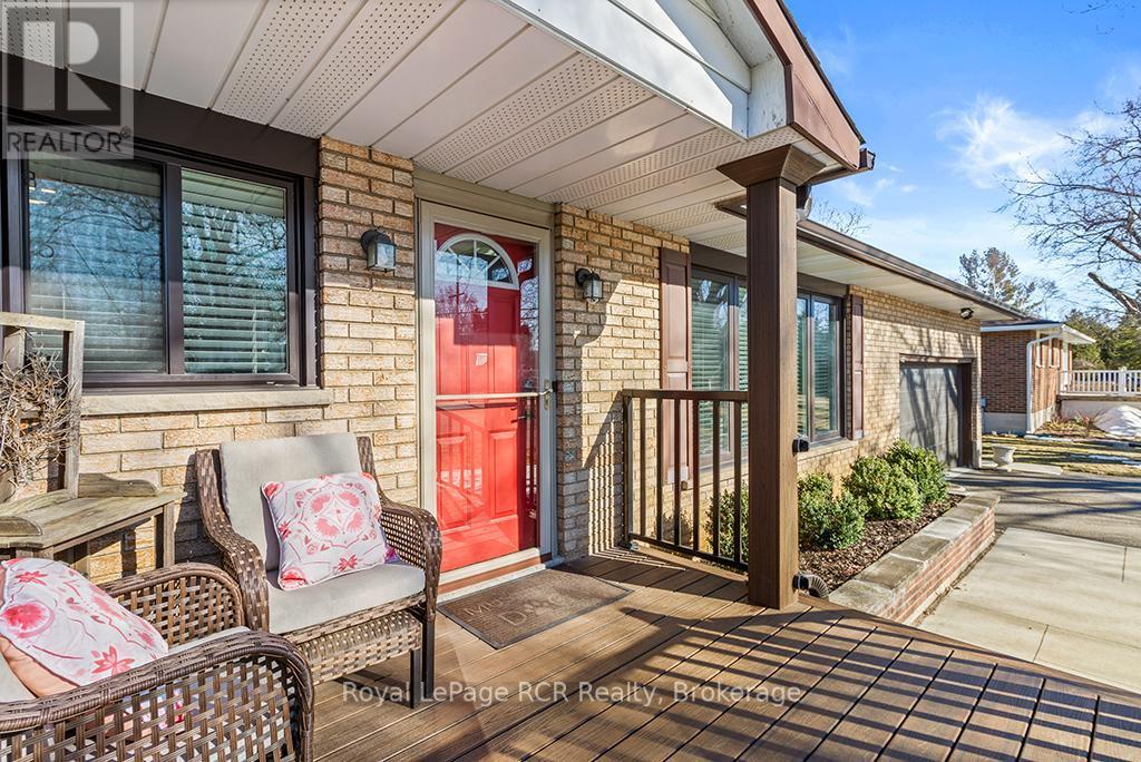 












4109 COUNTY ROAD 124 ROAD

,
Clearview (Nottawa),




Ontario
L0M1P0

