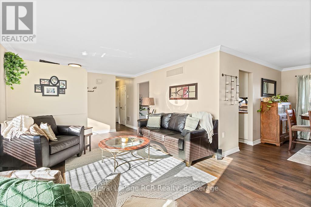 












4109 COUNTY ROAD 124 ROAD

,
Clearview (Nottawa),




Ontario
L0M1P0

