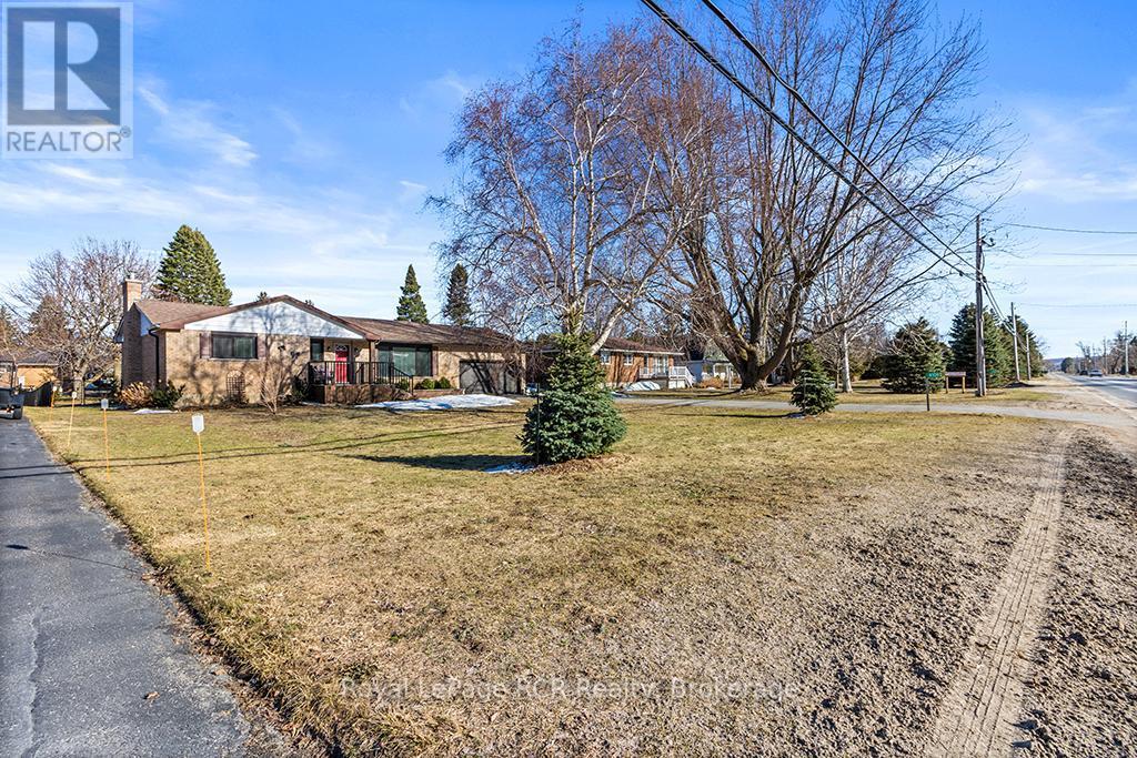 












4109 COUNTY ROAD 124 ROAD

,
Clearview (Nottawa),




Ontario
L0M1P0

