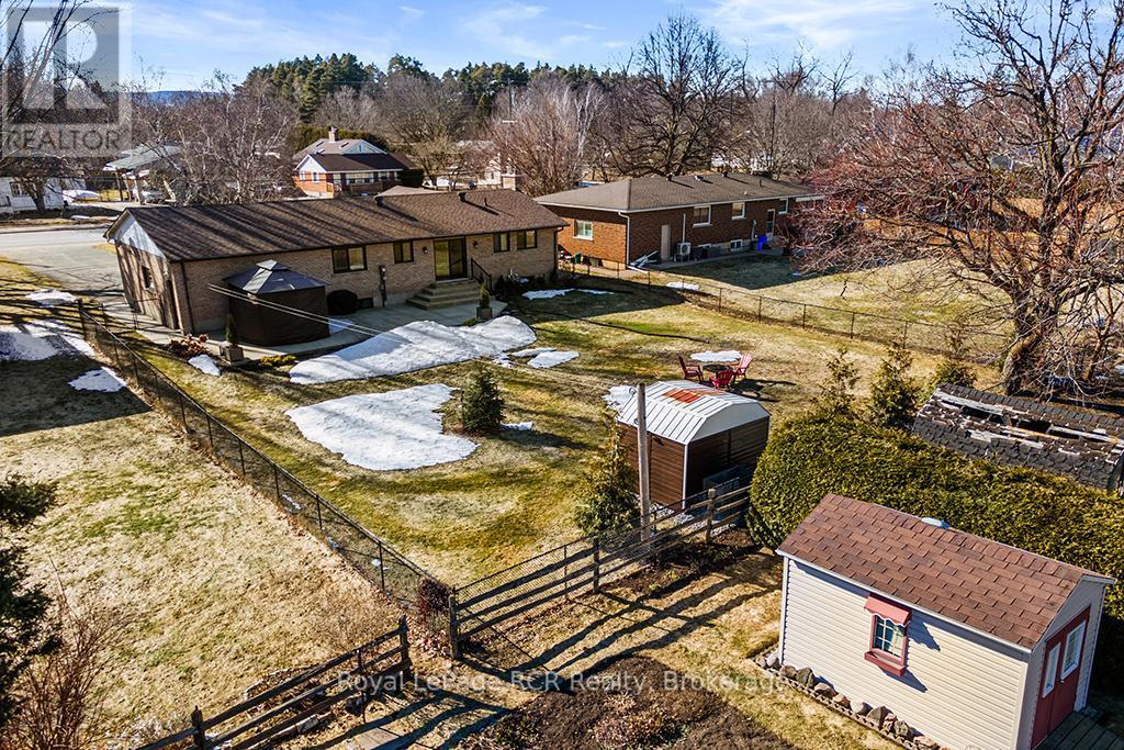 












4109 COUNTY ROAD 124 ROAD

,
Clearview (Nottawa),




Ontario
L0M1P0

