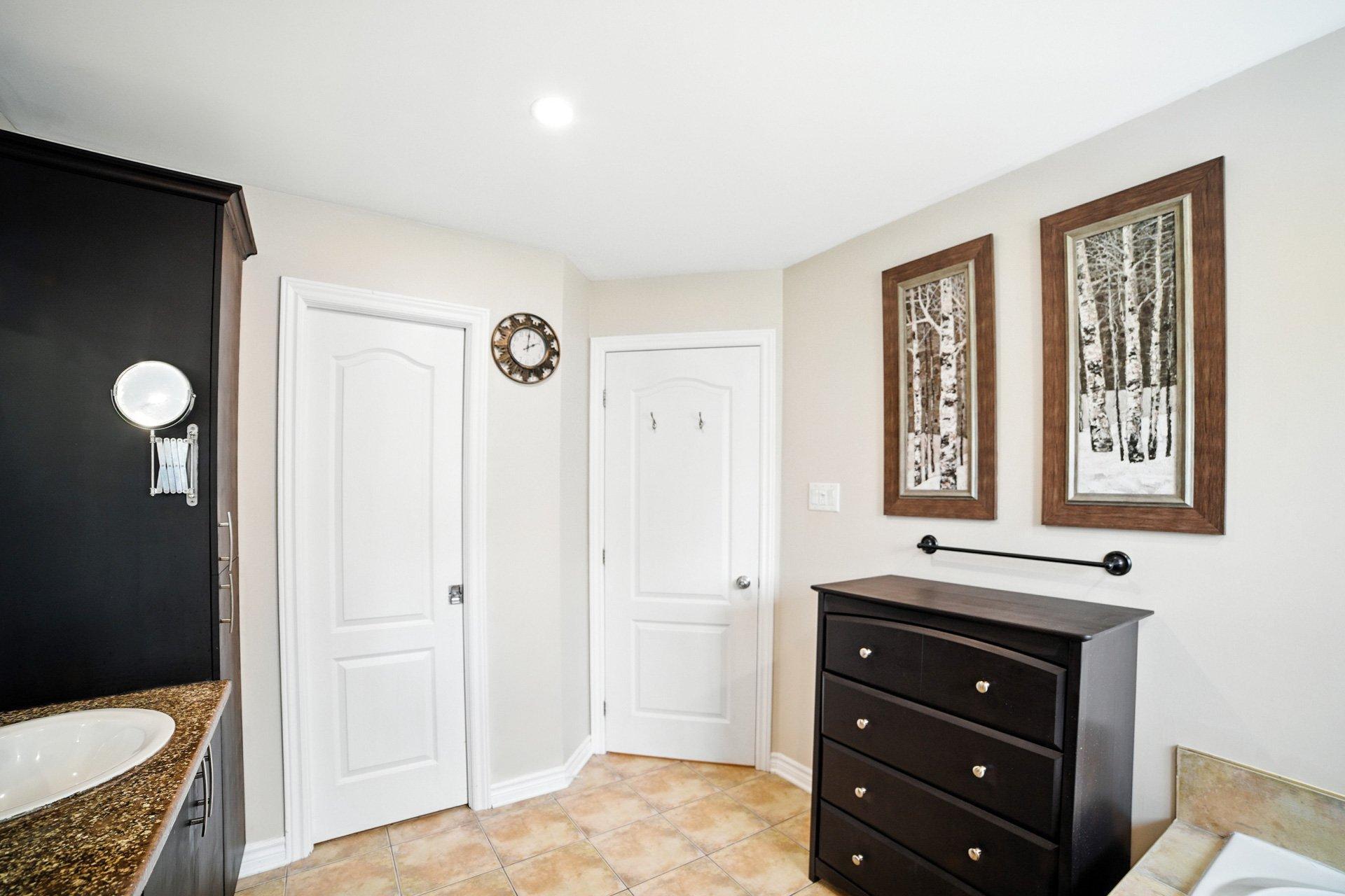 









88


Imp. des Vents

,
Gatineau (Gatineau),




QC
J8R4A8

