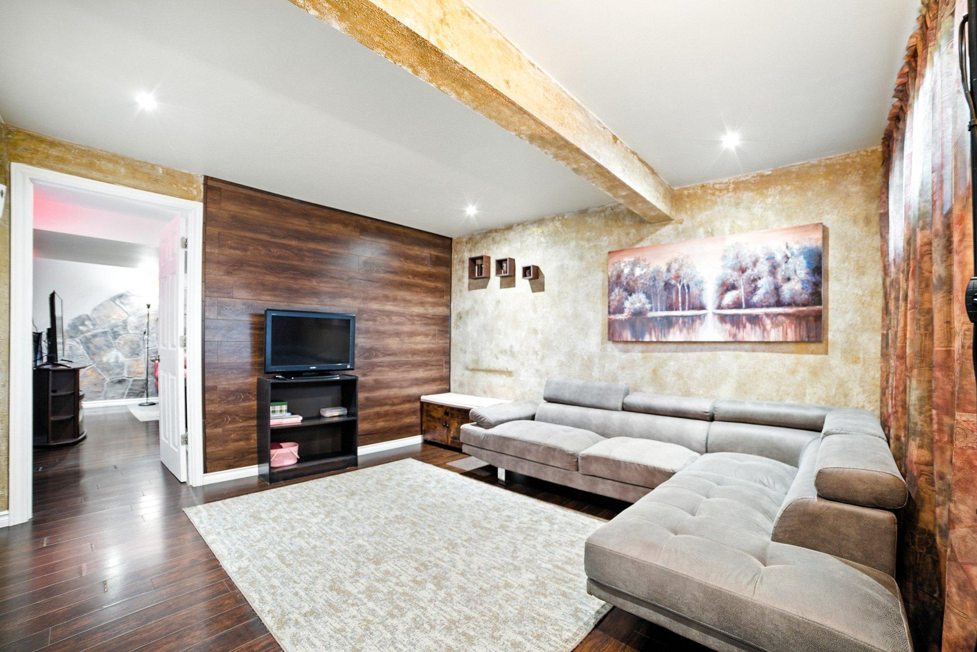 









88


Imp. des Vents

,
Gatineau (Gatineau),




QC
J8R4A8

