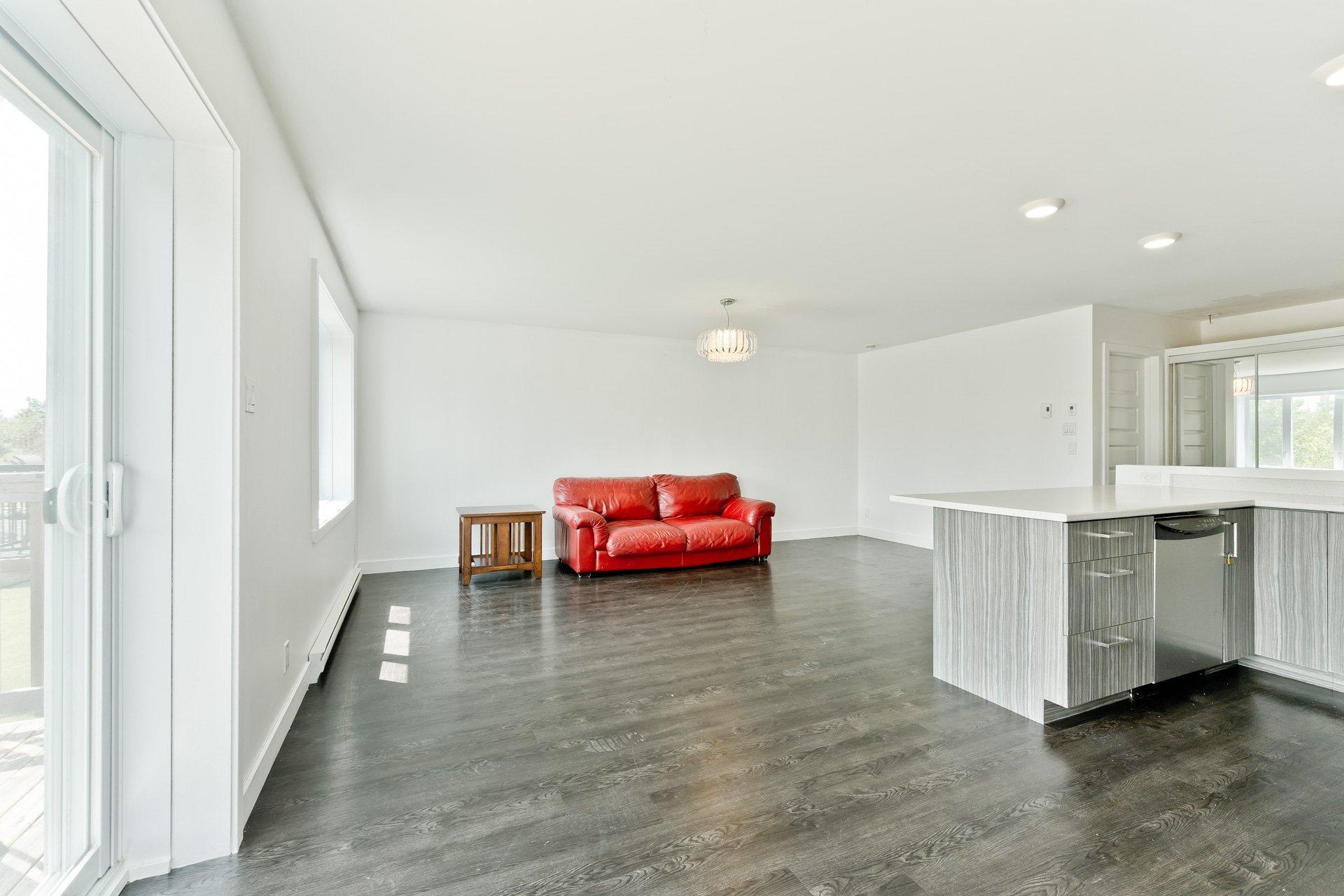 









3810


Rue Émile-Chartier

,
Sherbrooke (Les Nations),




QC
J1L0H7

