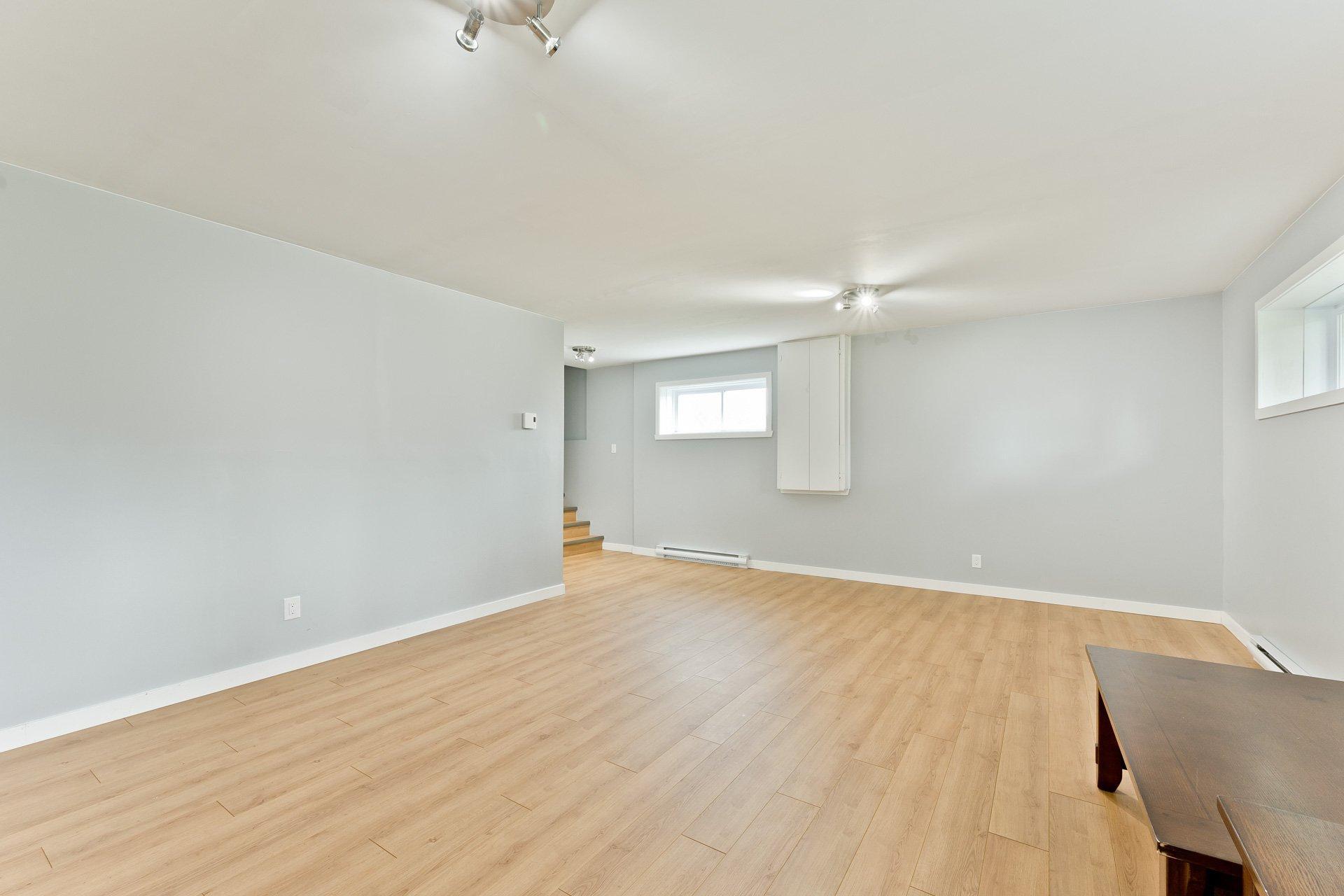 









3810


Rue Émile-Chartier

,
Sherbrooke (Les Nations),




QC
J1L0H7


