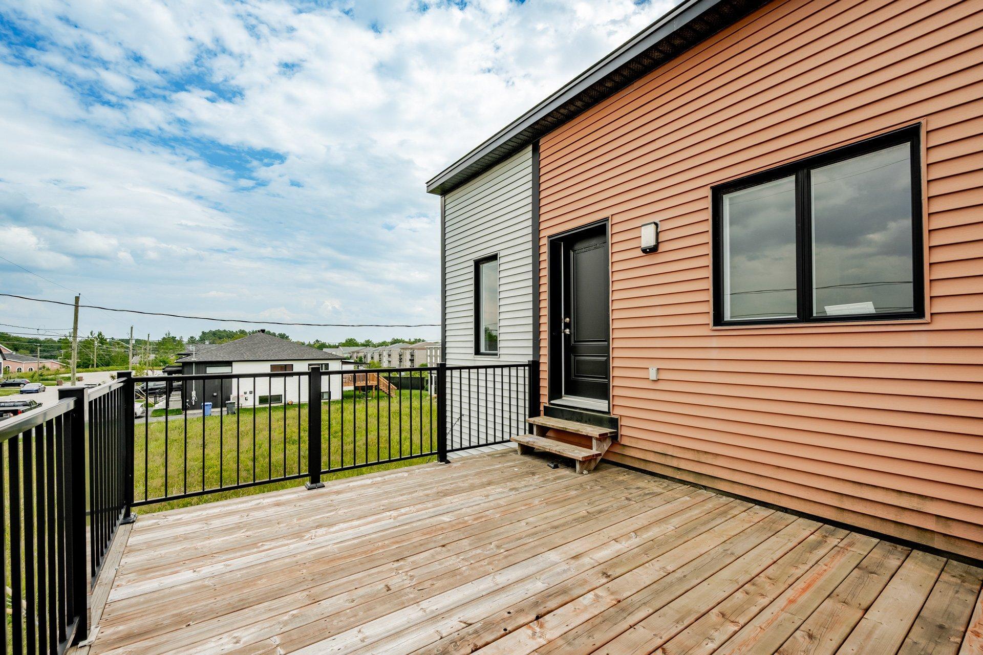 









3810


Rue Émile-Chartier

,
Sherbrooke (Les Nations),




QC
J1L0H7

