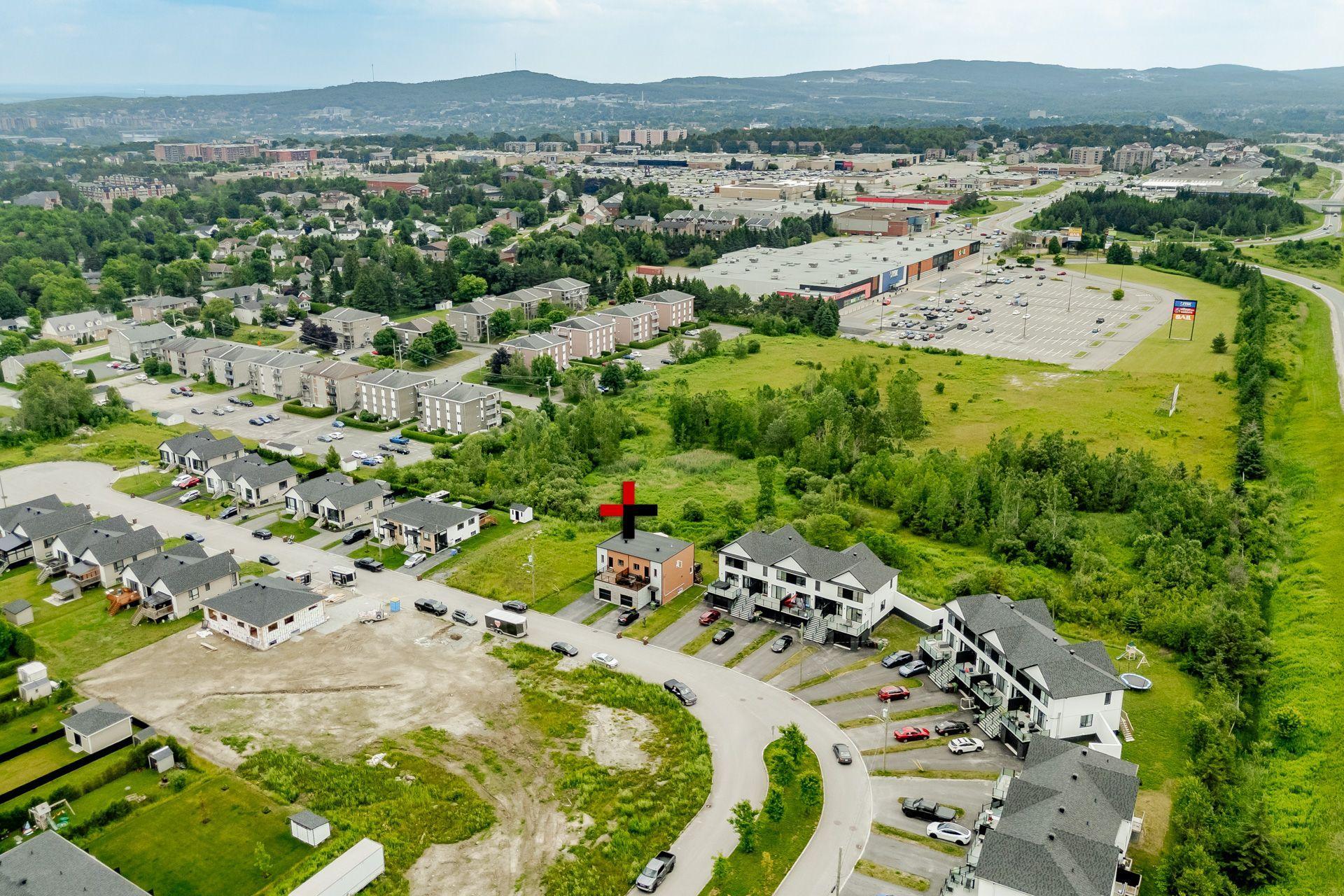 









3810


Rue Émile-Chartier

,
Sherbrooke (Les Nations),




QC
J1L0H7

