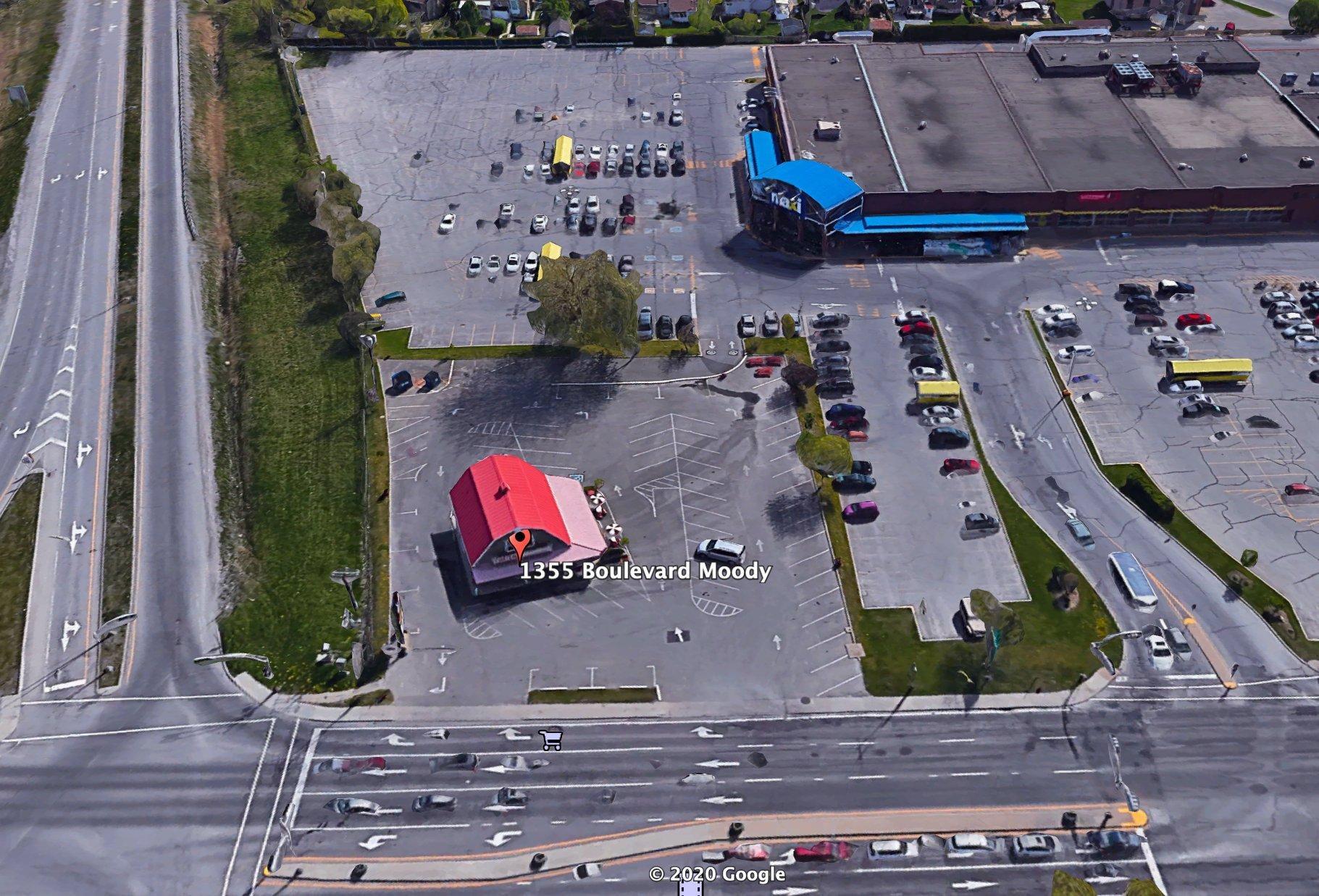 









1355


Boul. Moody

,
Terrebonne (Terrebonne),




QC
J6W3L1

