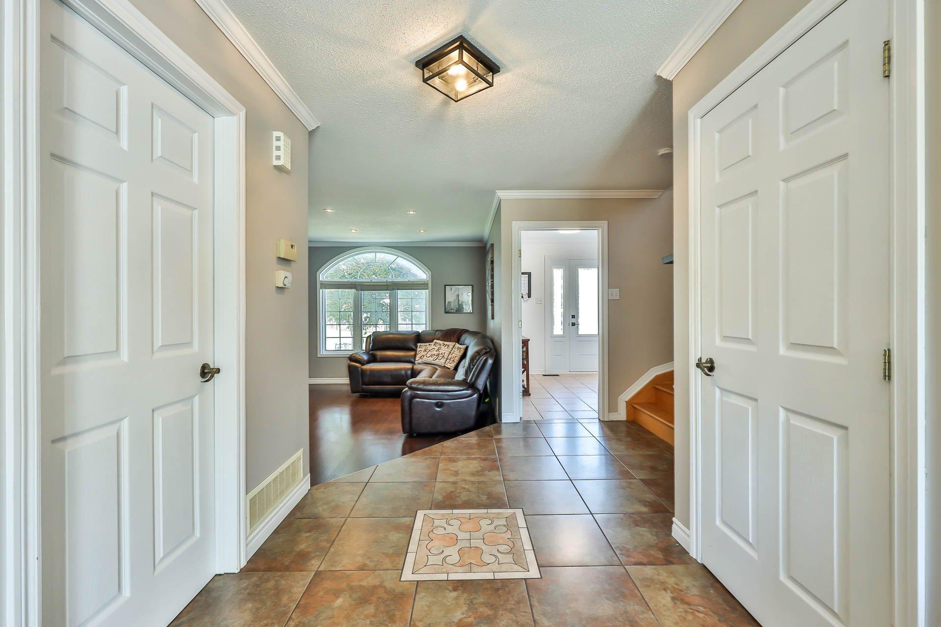 









284


Rue de Charny

,
Gatineau (Gatineau),




QC
J8R2Y4

