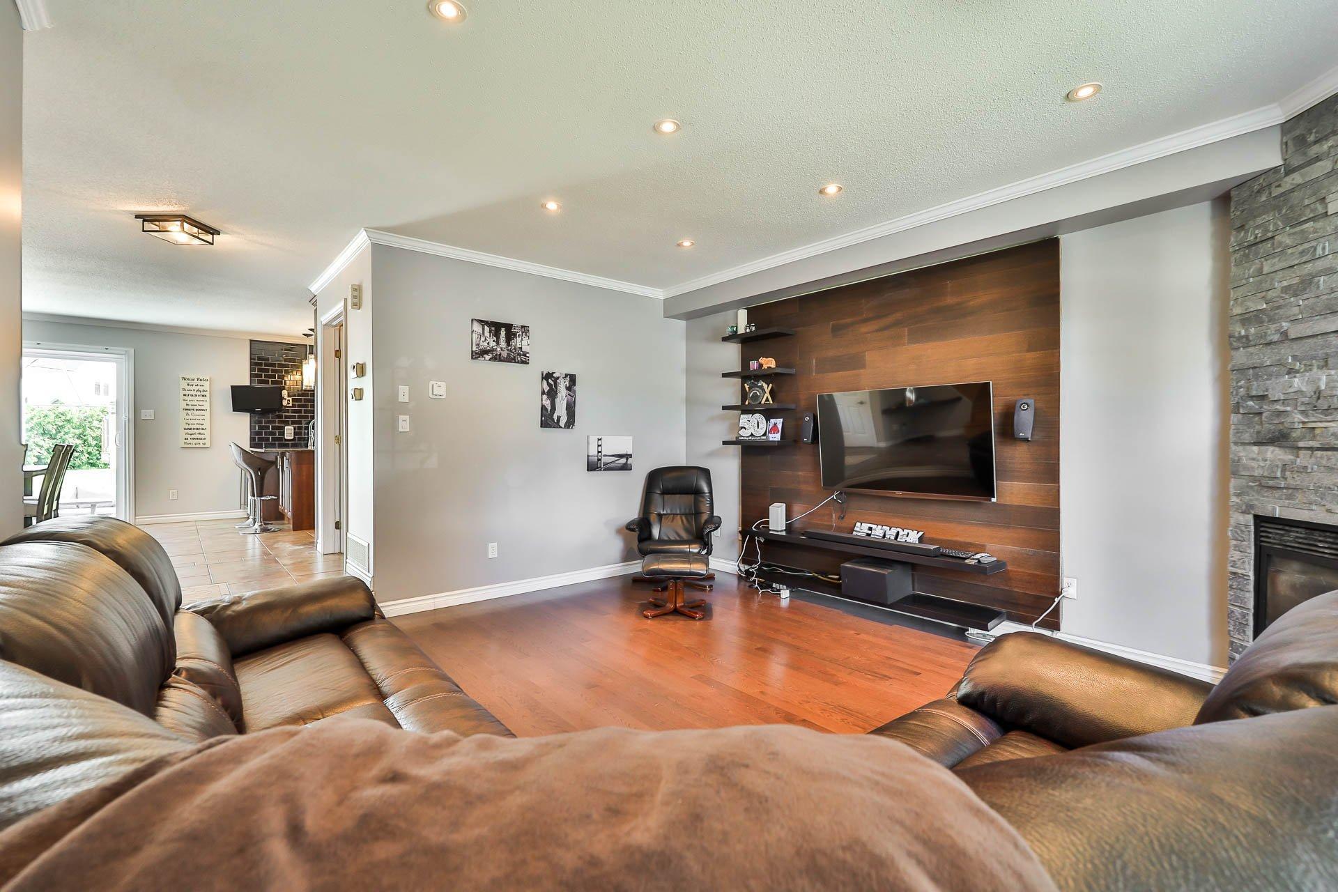 









284


Rue de Charny

,
Gatineau (Gatineau),




QC
J8R2Y4

