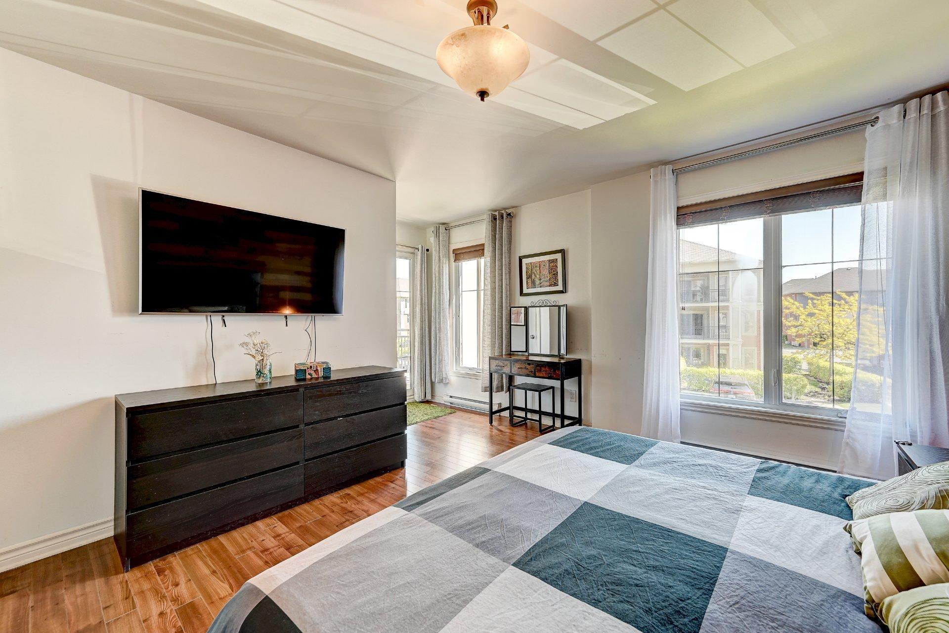 









638


Rue des Sureaux

, 2,
Boucherville,




QC
J4B0J4

