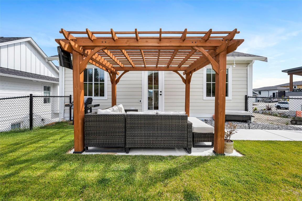 









109


Whitefish

Road,
Vernon,




BC
V1B 3M5

