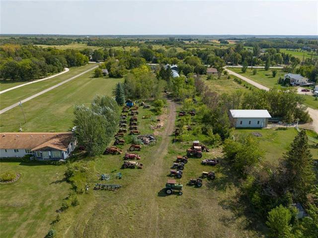 









6524


Henderson

HWY,
St Clements,




MB
R1C 0C4

