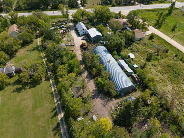 









6524


Henderson

HWY,
St Clements,




MB
R1C 0C4

