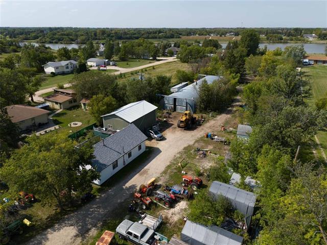 









6524


Henderson

HWY,
St Clements,




MB
R1C 0C4

