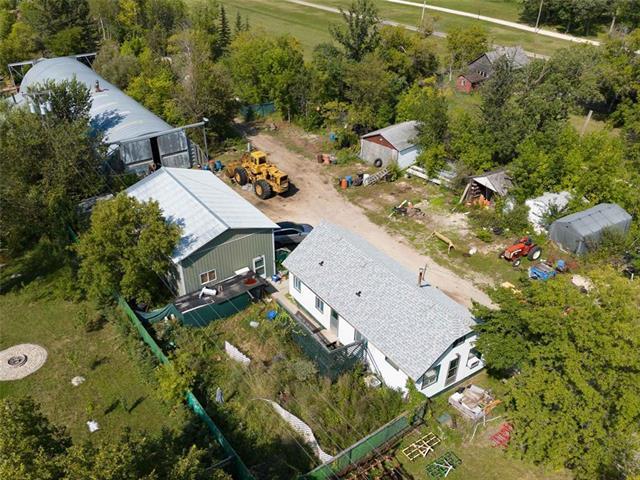 









6524


Henderson

HWY,
St Clements,




MB
R1C 0C4

