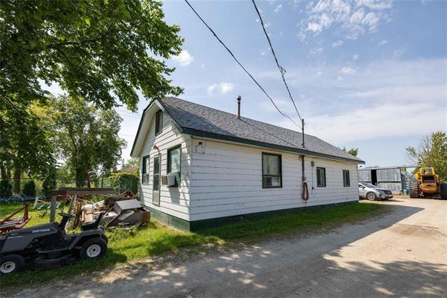 









6524


Henderson

HWY,
St Clements,




MB
R1C 0C4

