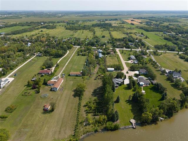 









6524


Henderson

HWY,
St Clements,




MB
R1C 0C4

