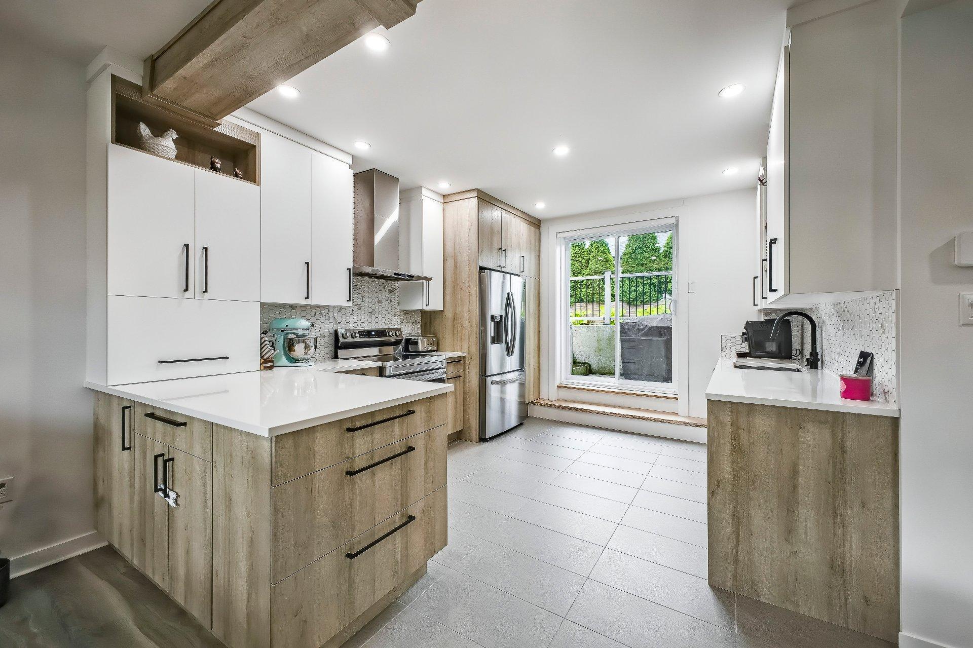 









86Z


Rue Phaneuf

,
Saint-Jean-sur-Richelieu,




QC
J2X5S6

