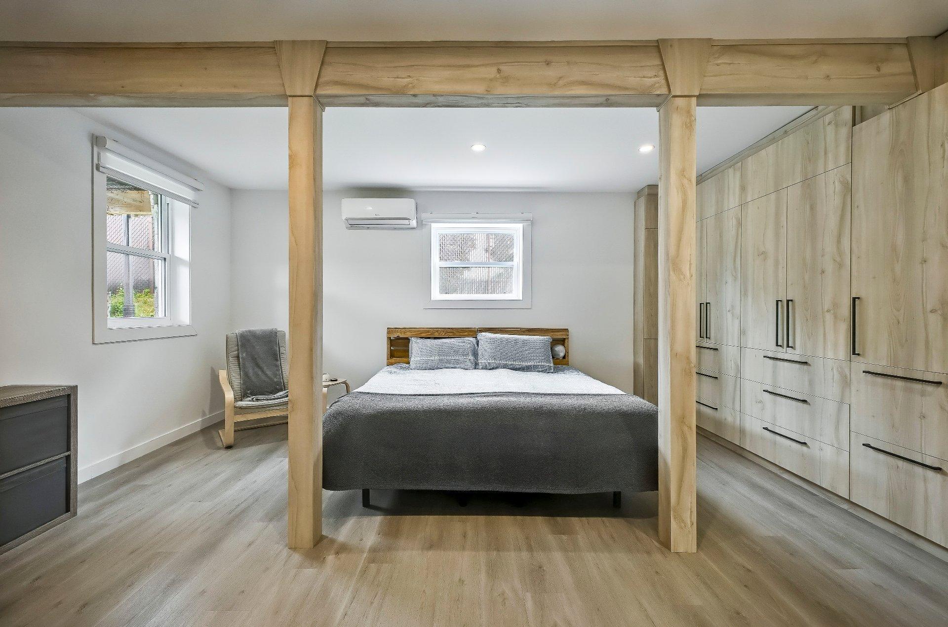 









86Z


Rue Phaneuf

,
Saint-Jean-sur-Richelieu,




QC
J2X5S6

