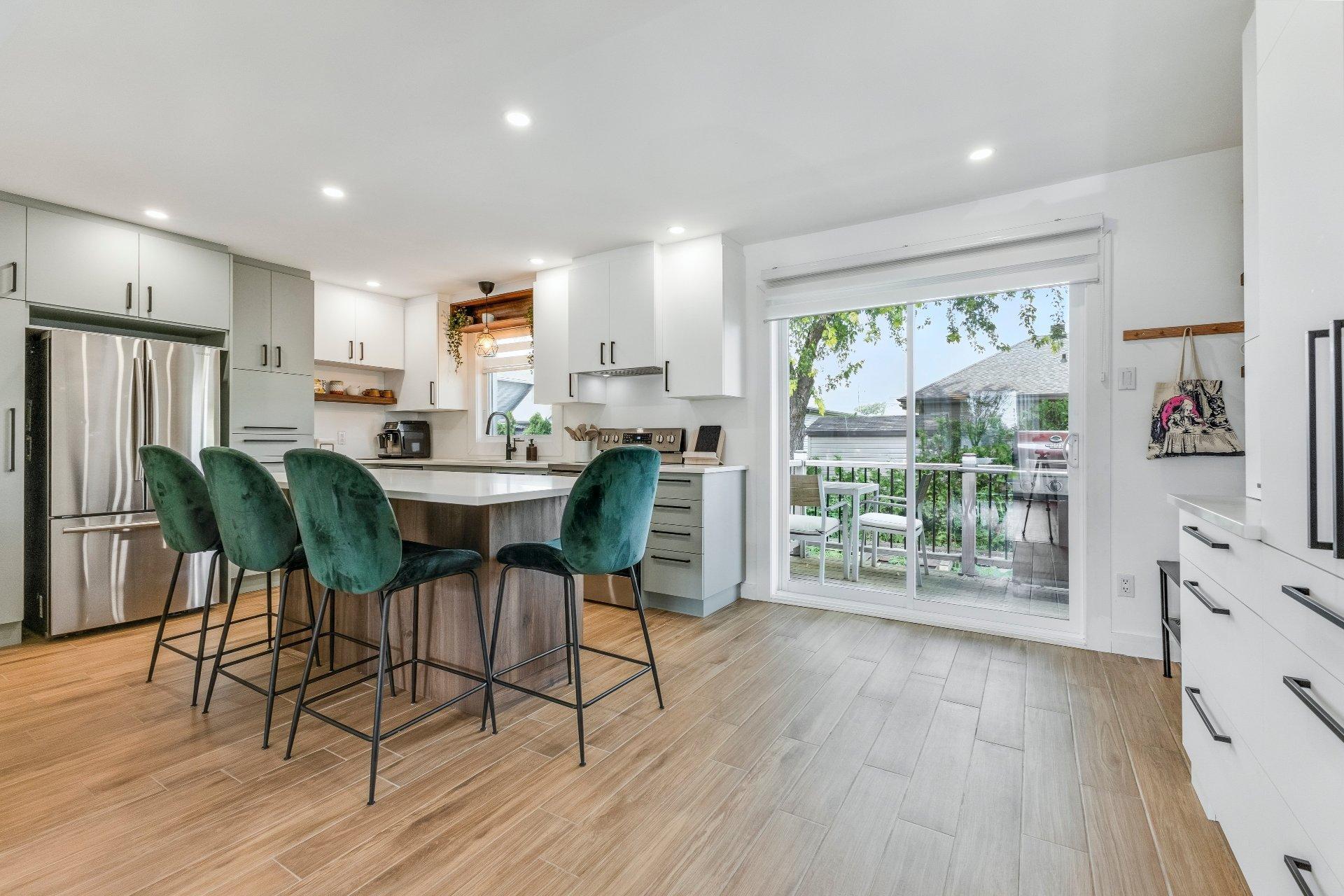 









86Z


Rue Phaneuf

,
Saint-Jean-sur-Richelieu,




QC
J2X5S6

